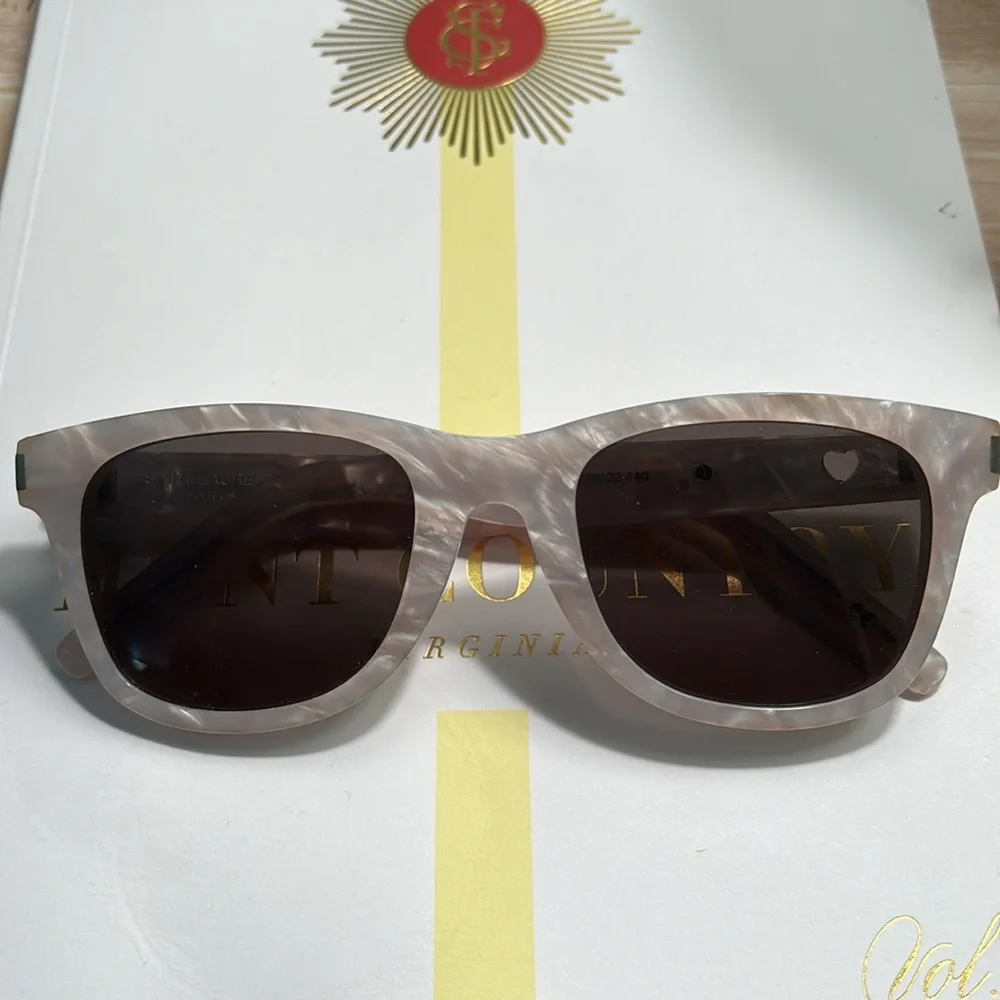 YSL sunglasses - Picture 6 of 10